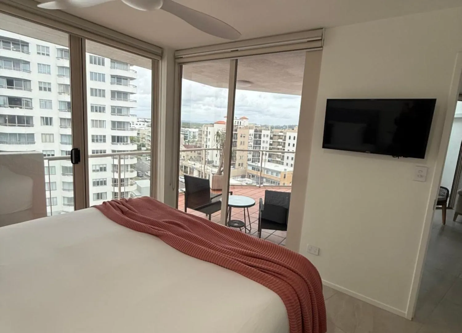 Superior One-Bedroom Penthouse & Rooftop Sandcastles Resort Mooloolaba